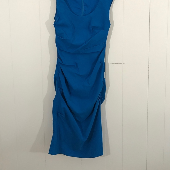 LE CHATEAU Dress - Picture 4 of 4